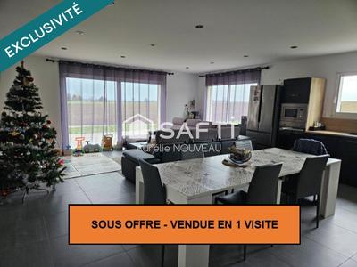 Maison - 105 m² - 5 pièces