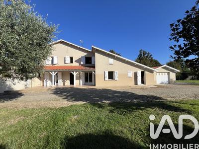 Maison - 146 m² - 7 pièces