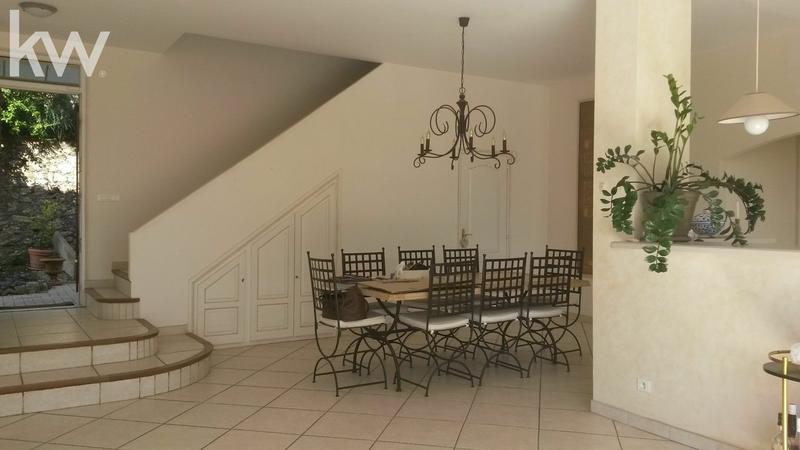 Bastide - 195 m² - 6 pièces