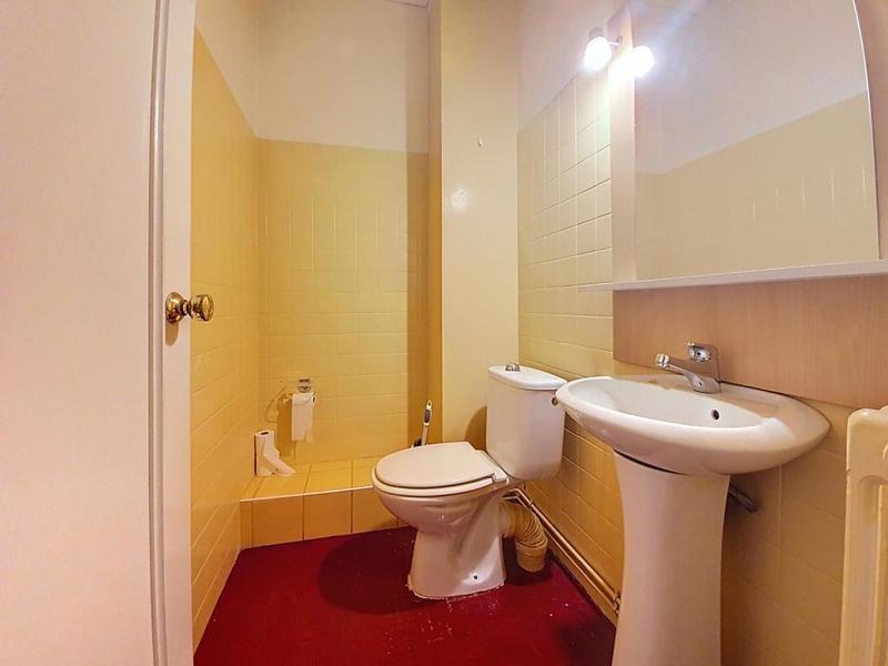 Maison - 223 m² - 9 pièces