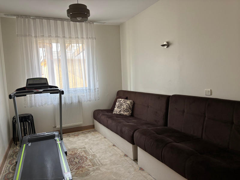 Maison - 183 m² - 8 pièces