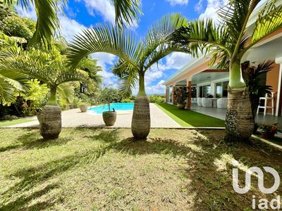 Maison - 168 m² - 5 pièces