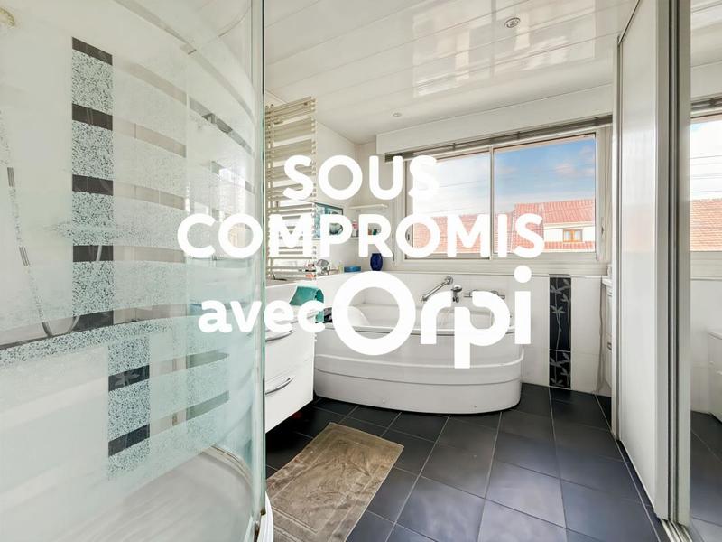 Maison - 203 m² - 4 pièces