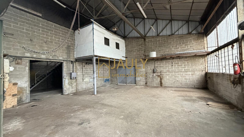 Local d'activités - 1 200 m²