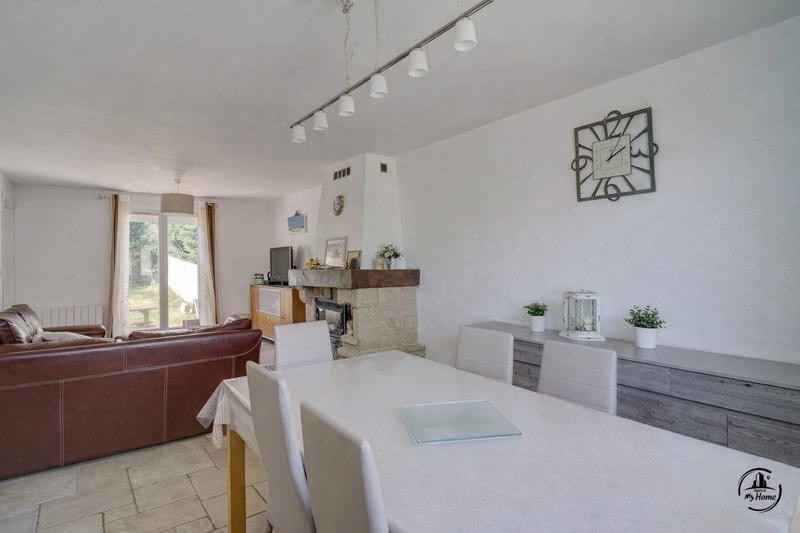 Maison - 88 m² - 5 pièces