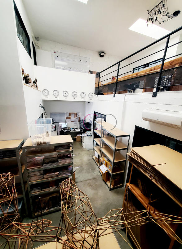 Local commercial - 189 m²