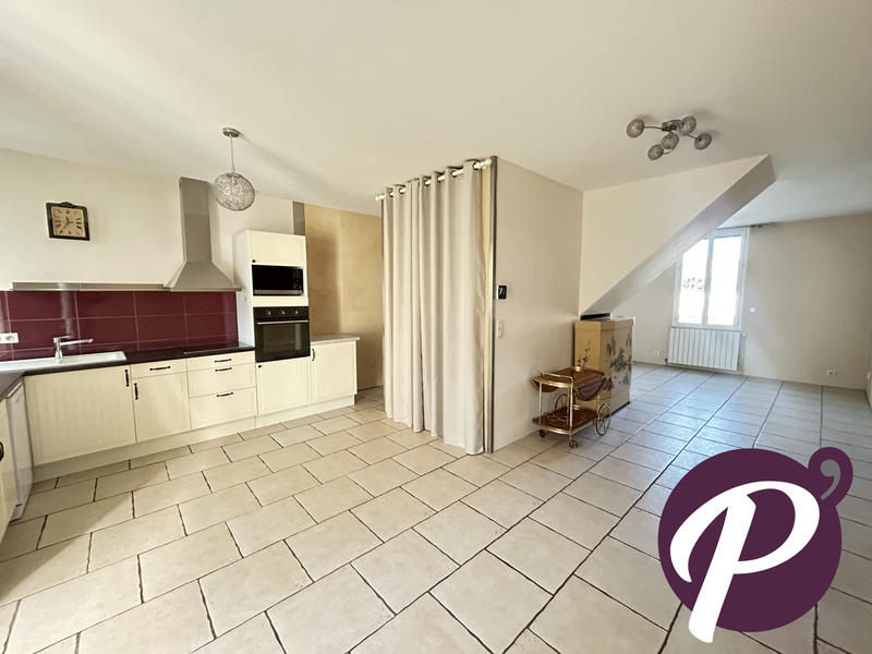 Maison - 95 m² - 4 pièces