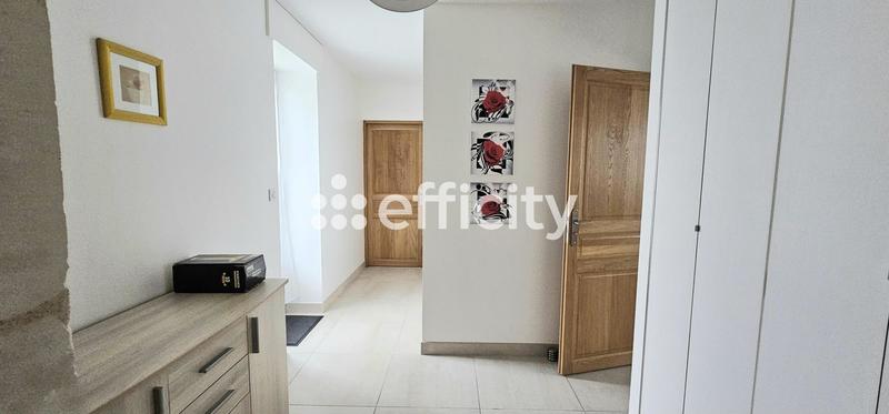 Villa - 279 m² - 9 pièces