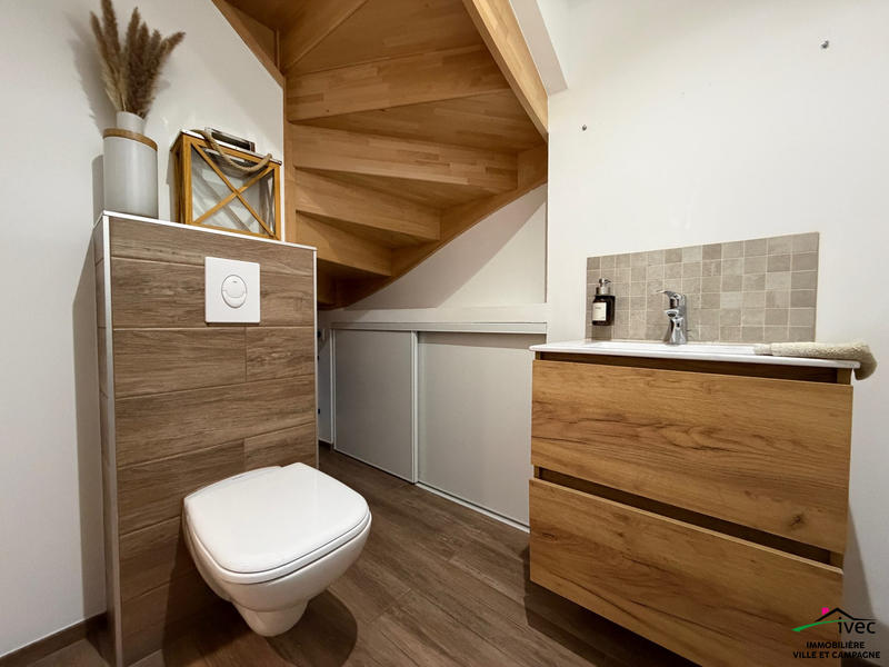 Duplex - 93 m² - 4 pièces