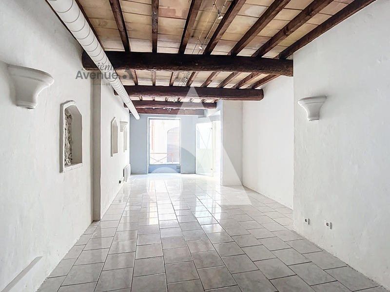 Local commercial - 85 m² - 2 pièces