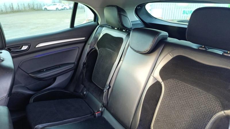 Renault Mégane 1.5 dCi 110 Edc6 Intens