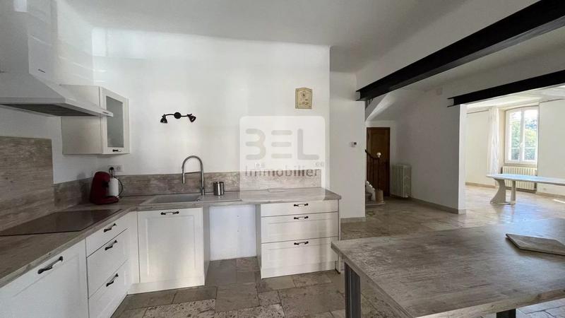 Maison bourgeoise - 181 m² - 8 pièces