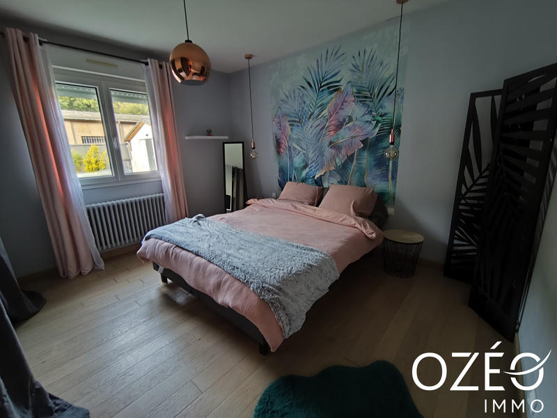 Maison - 105 m² - 6 pièces