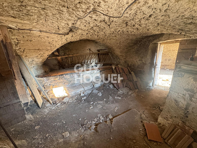 Maison - 400 m² - 9 pièces