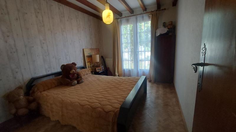 Maison - 1 149 m² - 6 pièces