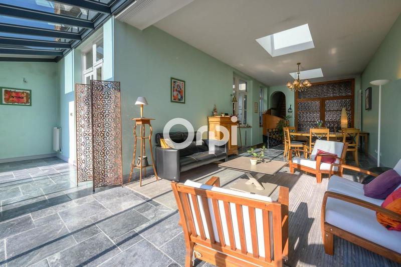 Maison bourgeoise - 320 m² - 8 pièces