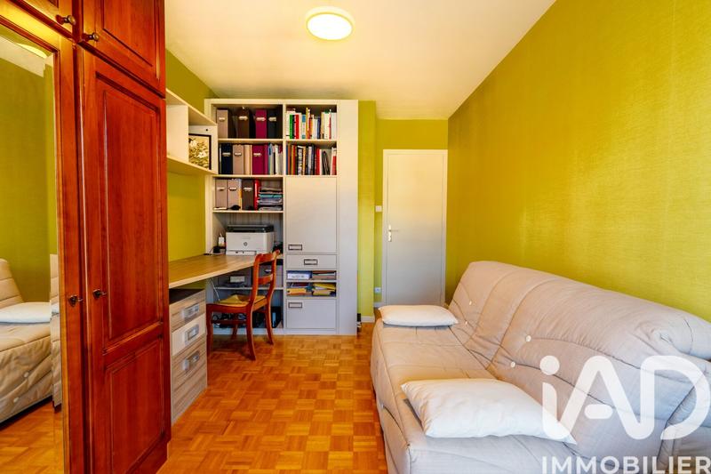 Appartement - 123 m² - 6 pièces