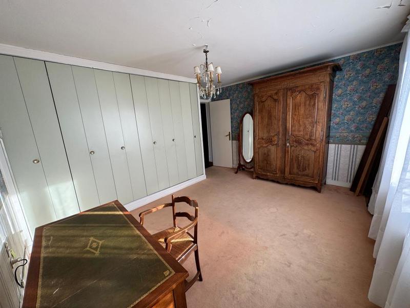 Maison - 121 m² - 6 pièces