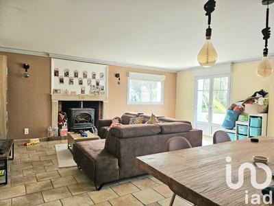 Maison - 122 m² - 4 pièces