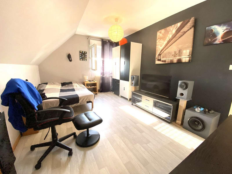 Maison - 160 m² - 8 pièces