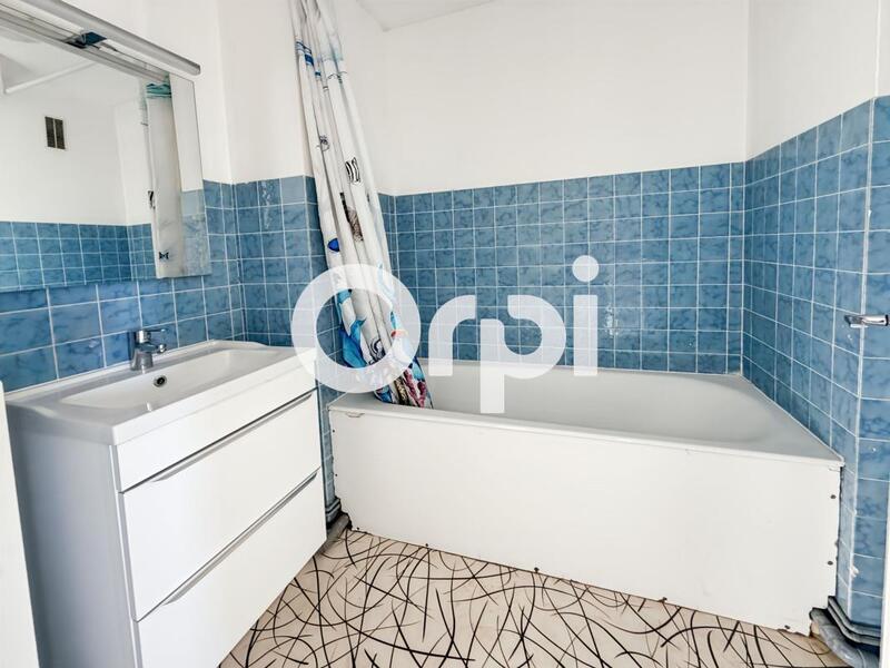 Appartement - 82 m² - 4 pièces