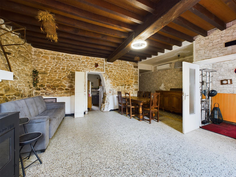 Maison - 94 m² - 4 pièces