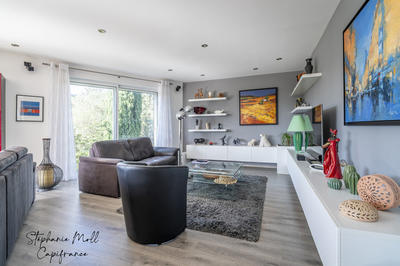 Villa - 232 m² - 7 pièces