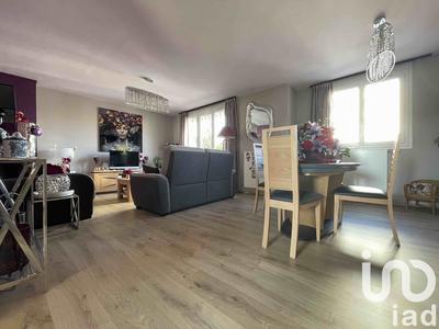 Appartement - 83 m² - 3 pièces