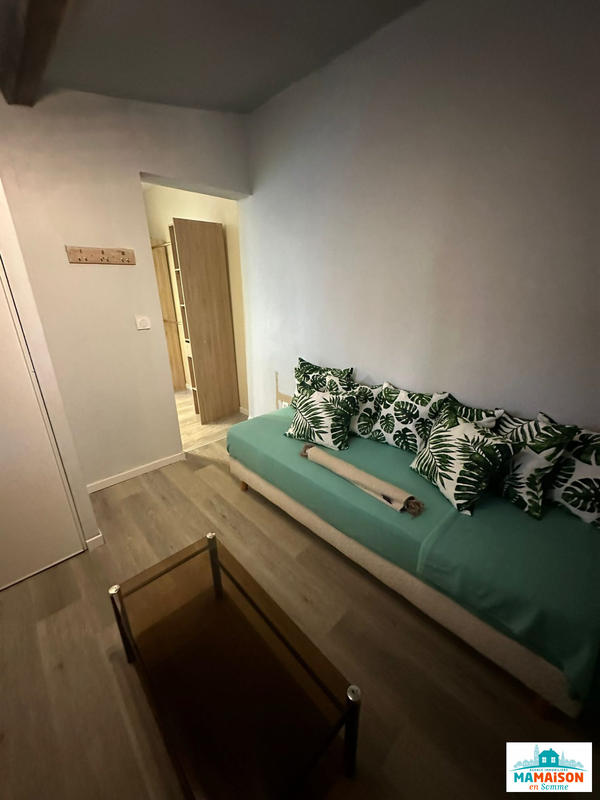 Maison - 198 m² - 9 pièces