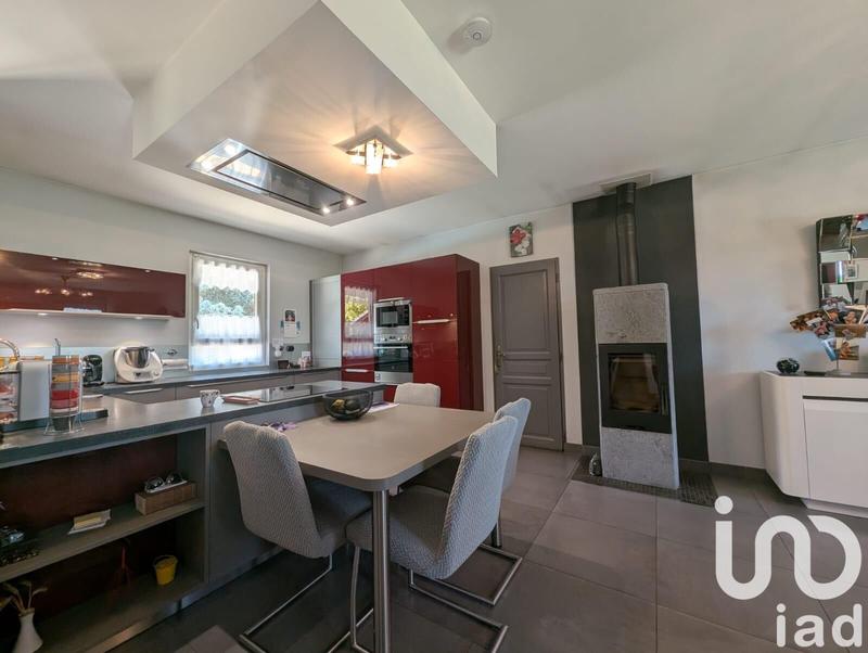 Maison - 105 m² - 5 pièces