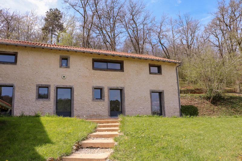 Propriété - 538 m² - 24 pièces