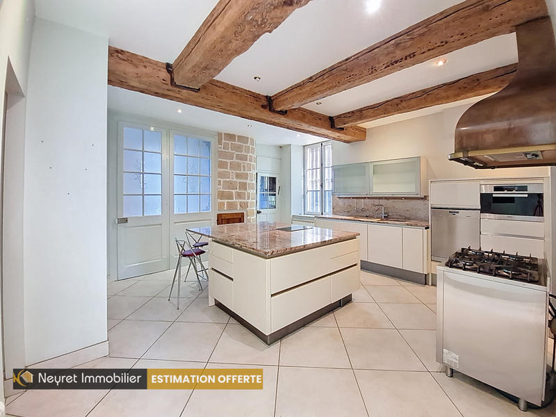 Château - 553 m² - 14 pièces