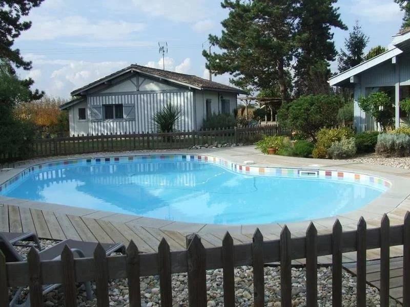 Maison - 235 m² - 7 pièces