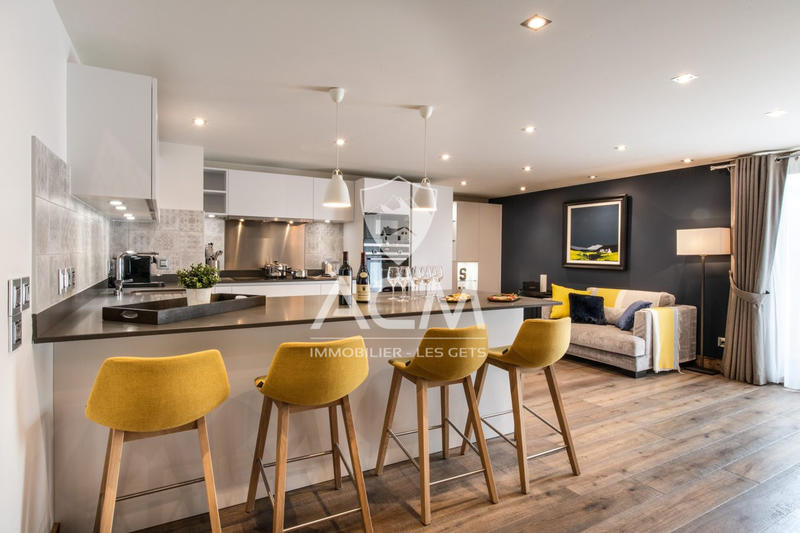 Duplex - 176 m² - 5 pièces