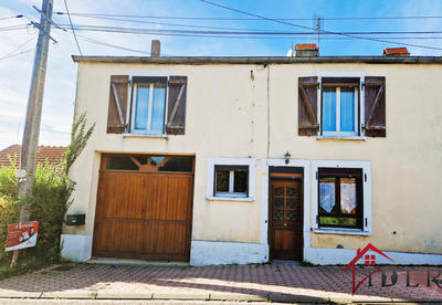Maison - 99 m² - 3 pièces