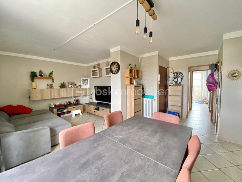 Appartement - 65 m² - 4 pièces