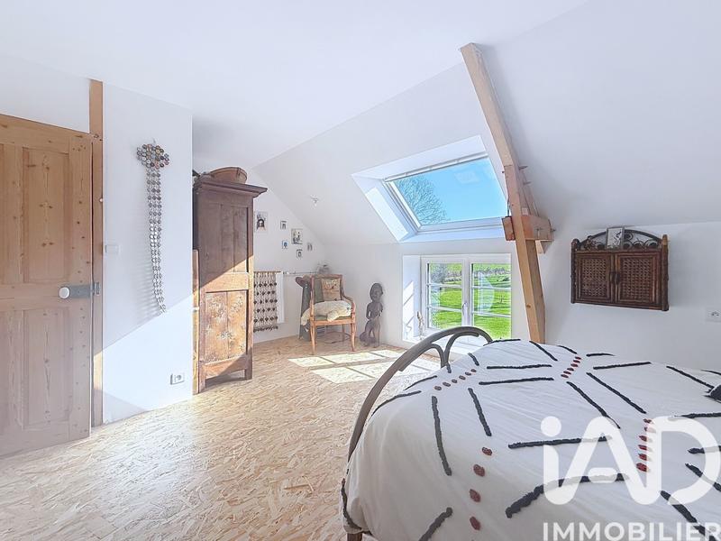 Maison - 247 m² - 10 pièces