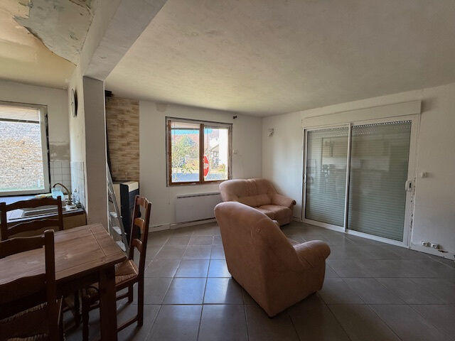 Maison - 96 m² - 5 pièces