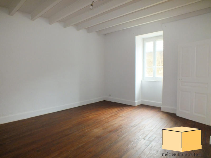 Maison - 98 m² - 4 pièces