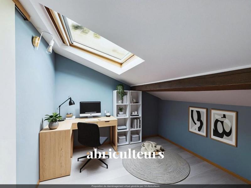 Appartement ancien - 71 m² - 4 pièces