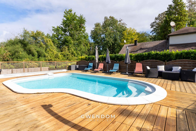 Maison - 122 m² - 6 pièces