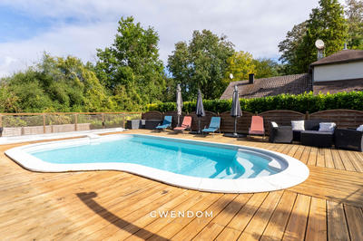 Maison - 122 m² - 6 pièces