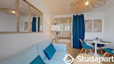 Chambre - 11 m² - 1 pièce