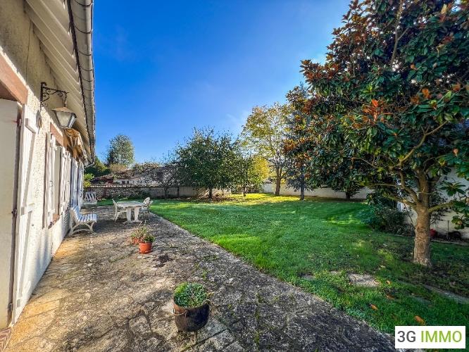 Maison - 187 m² - 6 pièces