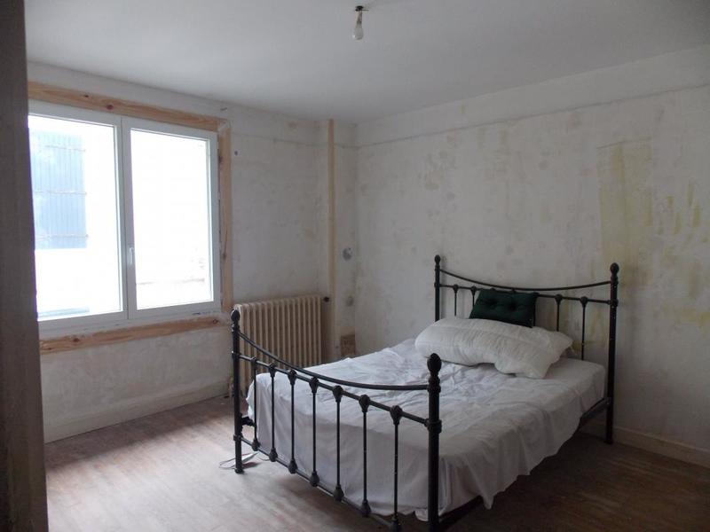 Maison en pierre - 80 m² - 4 pièces