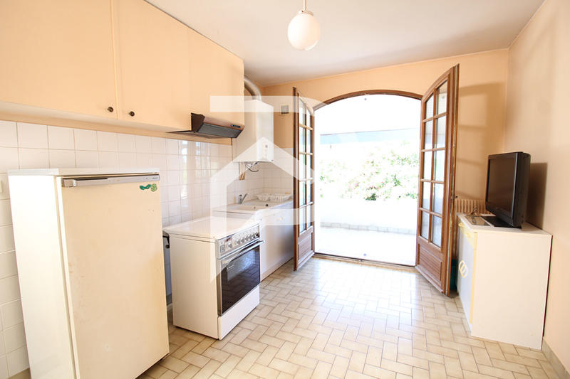 Maison - 180 m² - 6 pièces