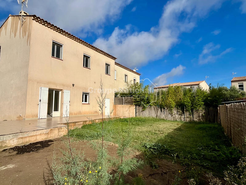 Maison - 90 m² - 5 pièces