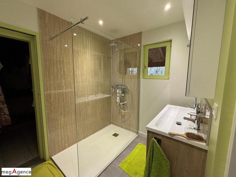 Châlet - 187 m² - 7 pièces