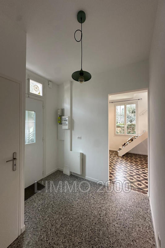 Villa - 100 m² - 5 pièces