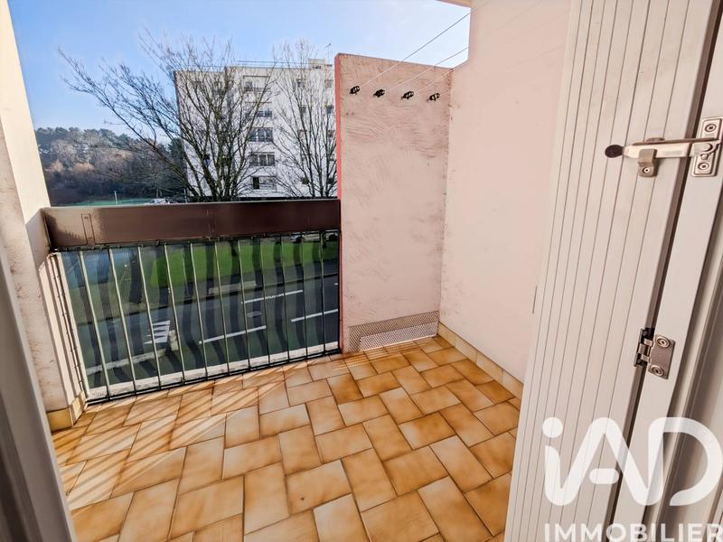 Appartement - 90 m² - 5 pièces